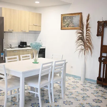 Vico Di Mare Appartement *