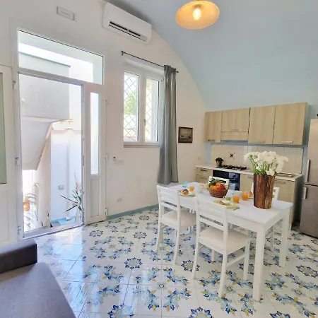 Vico Di Mare Appartement *