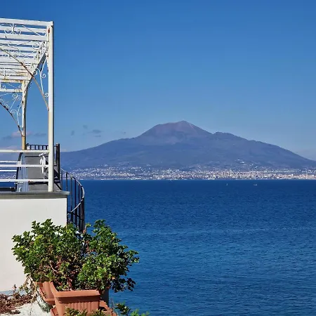 Vico Di Mare * Vico Equense