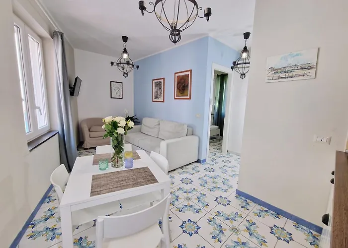 Vico Di Mare Apartamento *